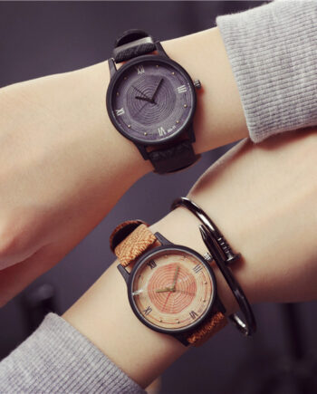 Retro Wood Design Wrist Watch